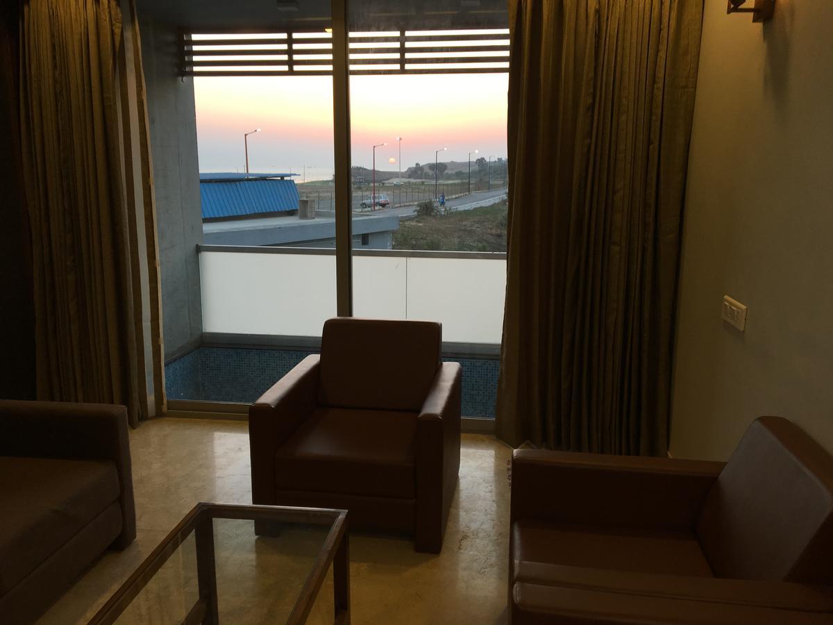 Krishna Beach Resorts - Diu Eksteriør bilde