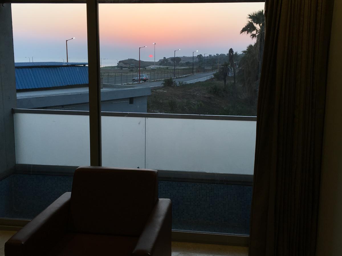 Krishna Beach Resorts - Diu Eksteriør bilde
